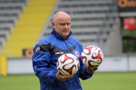 soccer-2621732_1280